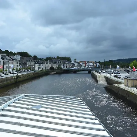 Nuit Sur Le Pont 4 Apartment Landerneau Exterior photo